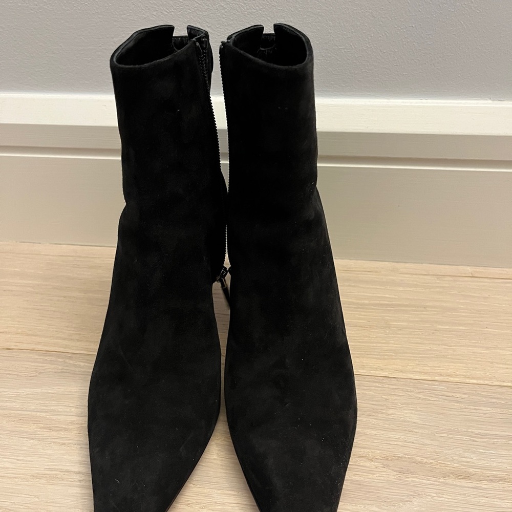 Cristian Dior Black Suede Booties! - Picture 6 of 11